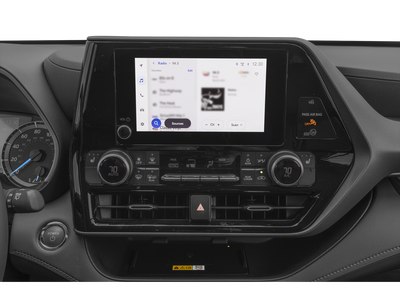 2025 Toyota Highlander Hybrid XLE