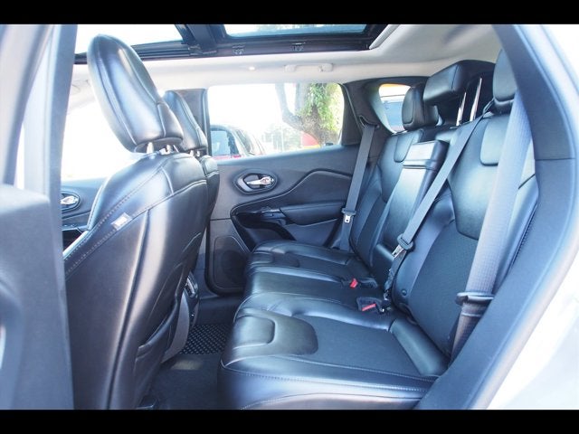 2019 Jeep Cherokee Altitude