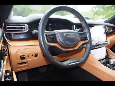 2022 Jeep Grand Wagoneer Series III