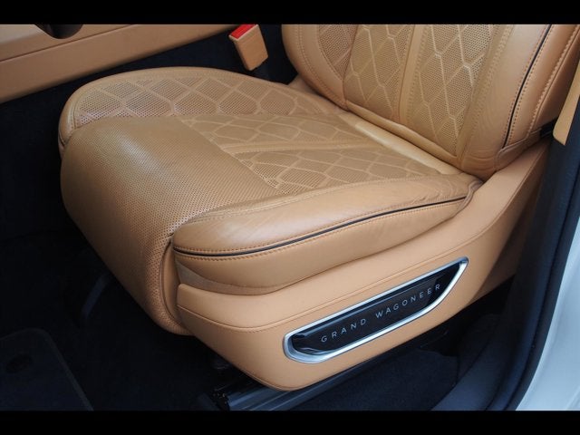 2022 Jeep Grand Wagoneer Series III