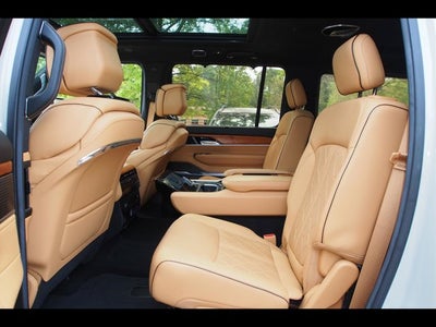 2022 Jeep Grand Wagoneer Series III