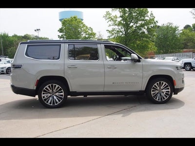 2022 Jeep Grand Wagoneer Series III