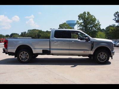 2024 Ford Super Duty F-350 SRW Platinum