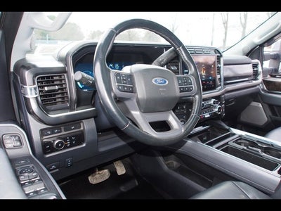 2024 Ford Super Duty F-350 SRW LARIAT