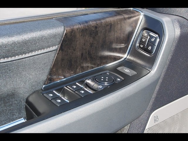 2023 Ford Super Duty F-350 DRW LARIAT