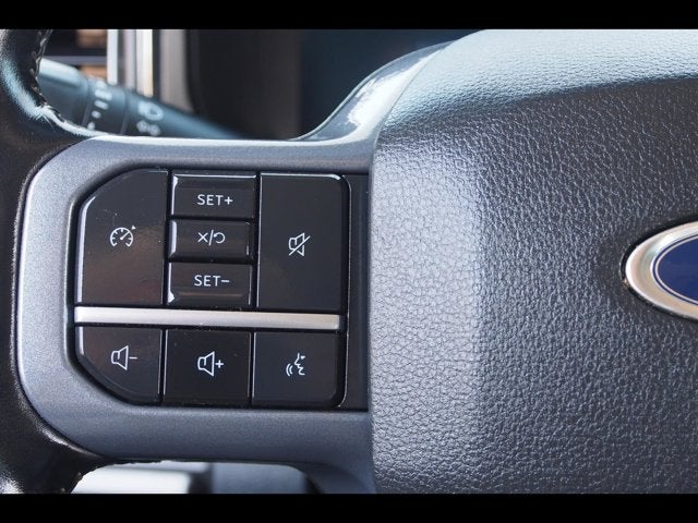 2023 Ford Super Duty F-350 DRW LARIAT