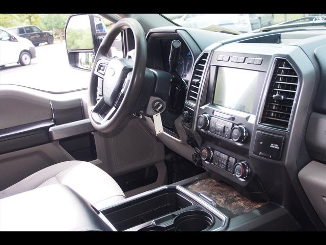 2022 Ford Super Duty F-350 DRW XLT