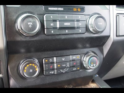 2022 Ford Super Duty F-350 DRW XLT