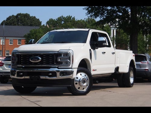 2024 Ford Super Duty F-450 DRW LARIAT