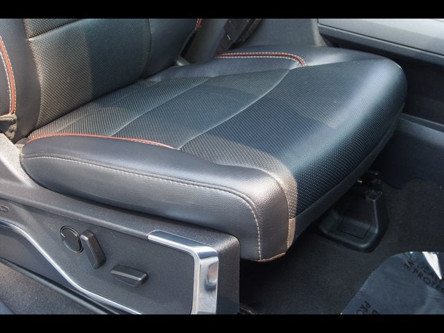 2024 Ford Super Duty F-450 DRW LARIAT