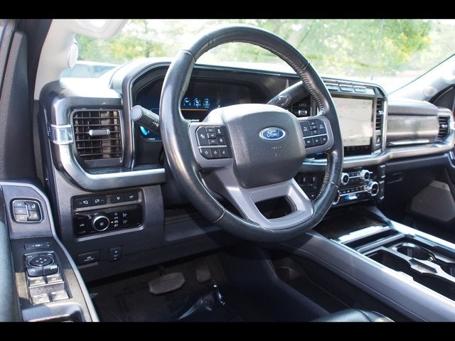2024 Ford Super Duty F-450 DRW LARIAT