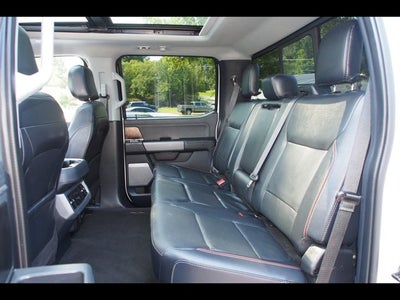 2024 Ford Super Duty F-450 DRW LARIAT