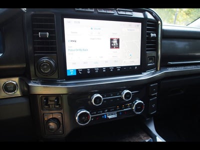 2024 Ford Super Duty F-450 DRW LARIAT