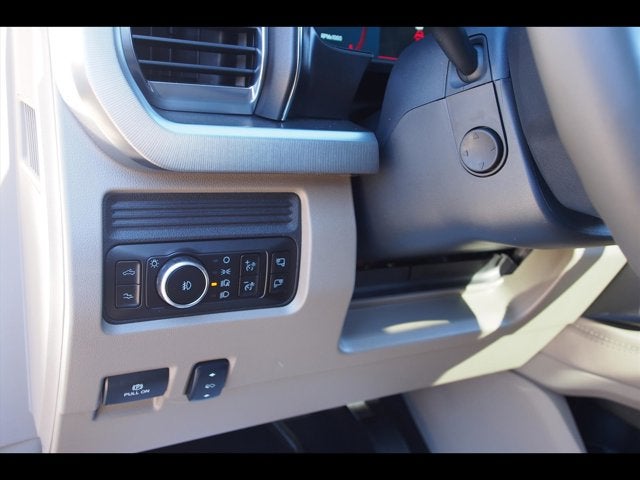 2026 Ford Super Duty F-450 DRW Platinum