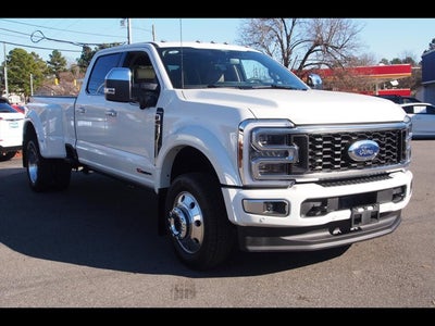 2026 Ford Super Duty F-450 DRW Platinum