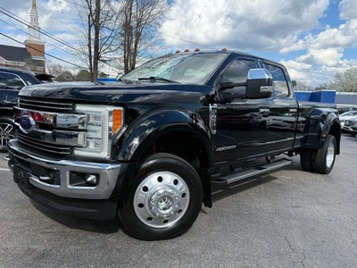 2017 Ford Super Duty F-450 DRW Lariat