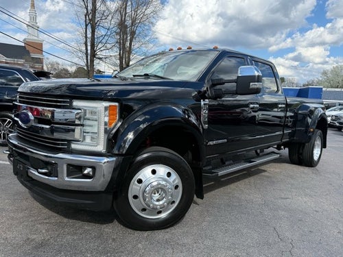 2017 Ford Super Duty F-450 DRW Lariat