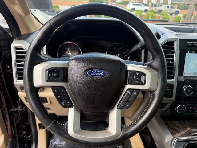 2017 Ford Super Duty F-450 DRW Lariat