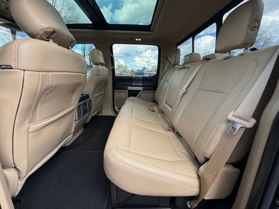 2017 Ford Super Duty F-450 DRW Lariat