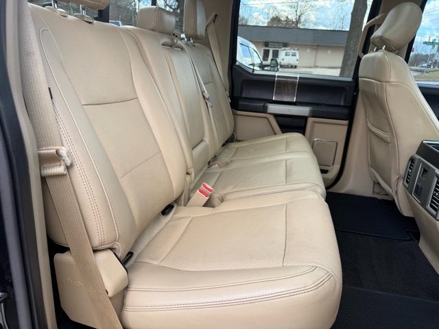 2017 Ford Super Duty F-450 DRW Lariat