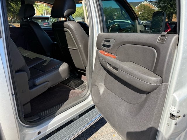 2011 Chevrolet Silverado 3500HD DRW LTZ