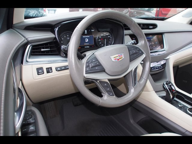 2020 Cadillac XT5 Premium Luxury FWD