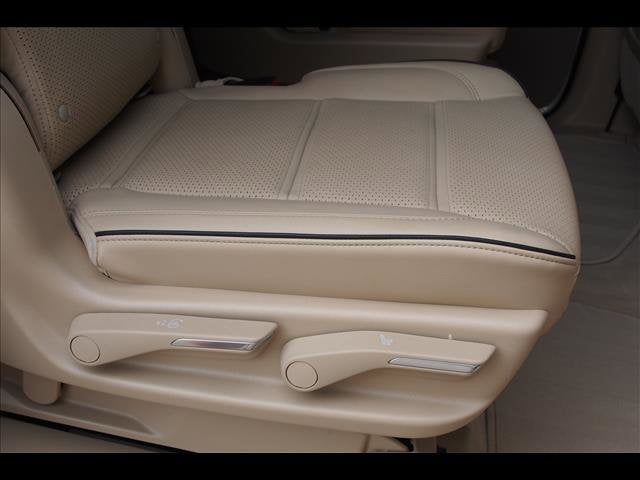 2021 Cadillac Escalade ESV Premium Luxury