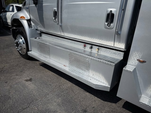 2008 INTERNATIONAL 4000 2 L HAULER TRUCK