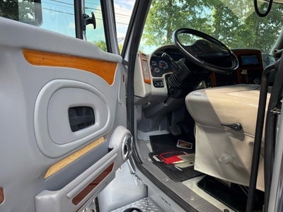 2008 INTERNATIONAL 4000 2 L HAULER TRUCK