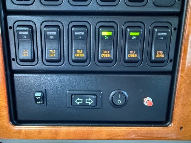 2008 INTERNATIONAL 4000 2 L HAULER TRUCK