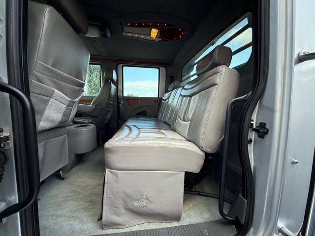 2008 INTERNATIONAL 4000 2 L HAULER TRUCK