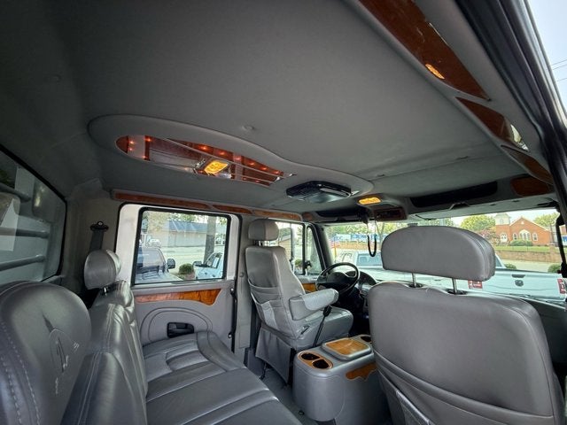 2008 INTERNATIONAL 4000 2 L HAULER TRUCK