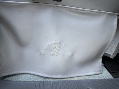 2008 INTERNATIONAL 4000 2 L HAULER TRUCK