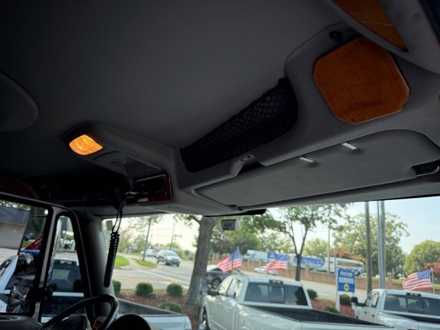 2008 INTERNATIONAL 4000 2 L HAULER TRUCK