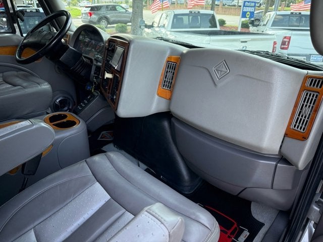 2008 INTERNATIONAL 4000 2 L HAULER TRUCK