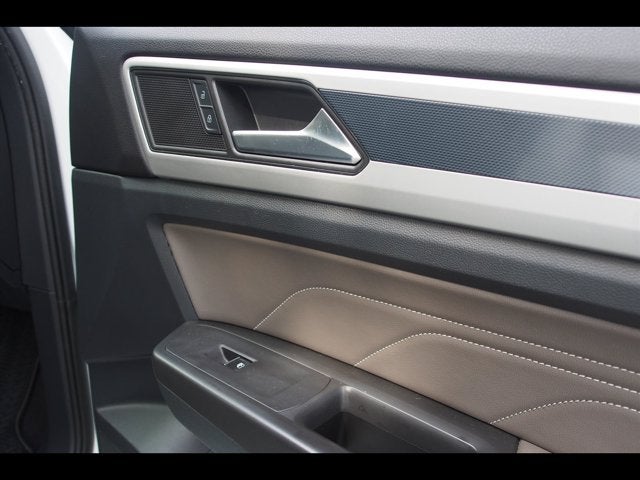 2022 Volkswagen Atlas 3.6L V6 SEL R-Line