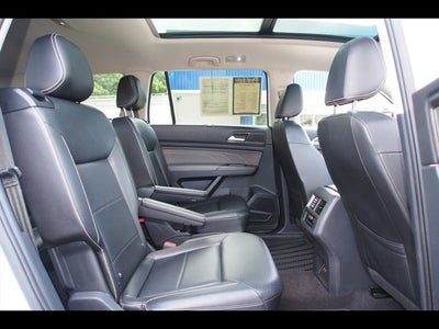 2022 Volkswagen Atlas 3.6L V6 SEL R-Line