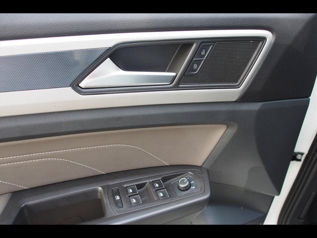 2022 Volkswagen Atlas 3.6L V6 SEL R-Line