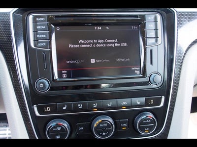 2019 Volkswagen Passat 2.0T SE R-Line