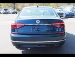 2019 Volkswagen Passat 2.0T SE R-Line