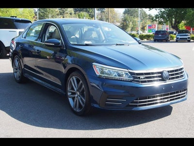 2019 Volkswagen Passat 2.0T SE R-Line