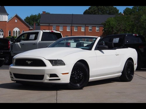 2013 Ford Mustang V6