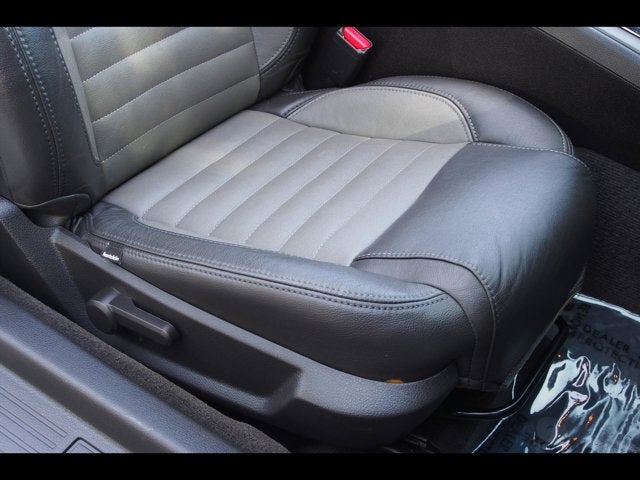 2013 Ford Mustang V6