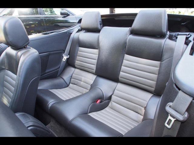 2013 Ford Mustang V6