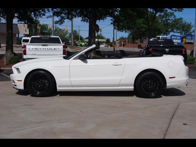 2013 Ford Mustang V6