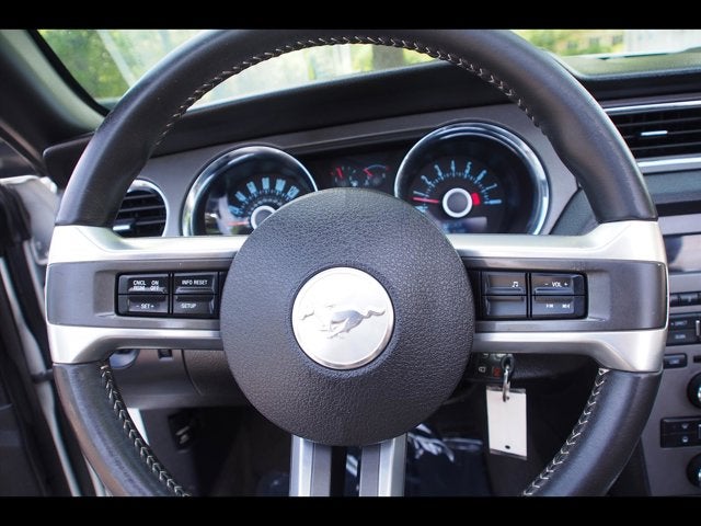 2013 Ford Mustang V6
