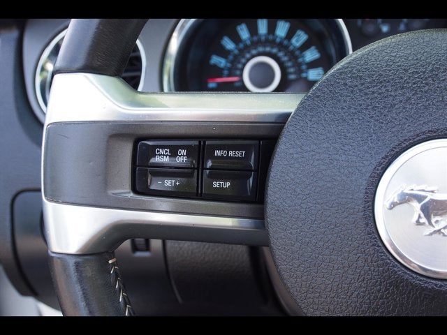 2013 Ford Mustang V6