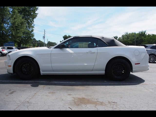 2013 Ford Mustang V6