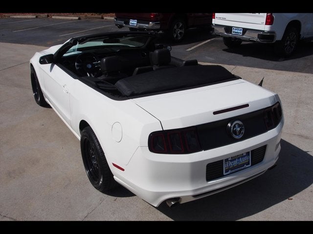 2013 Ford Mustang V6