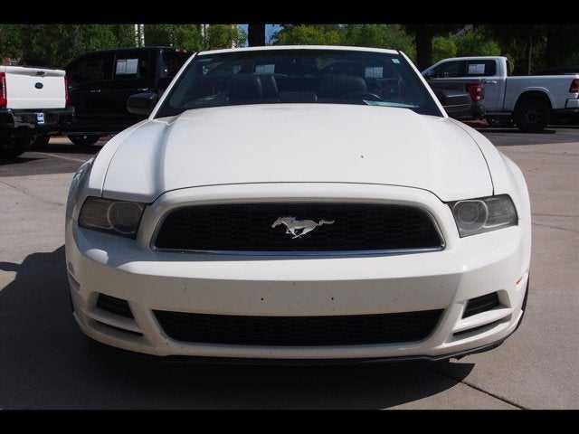 2013 Ford Mustang V6